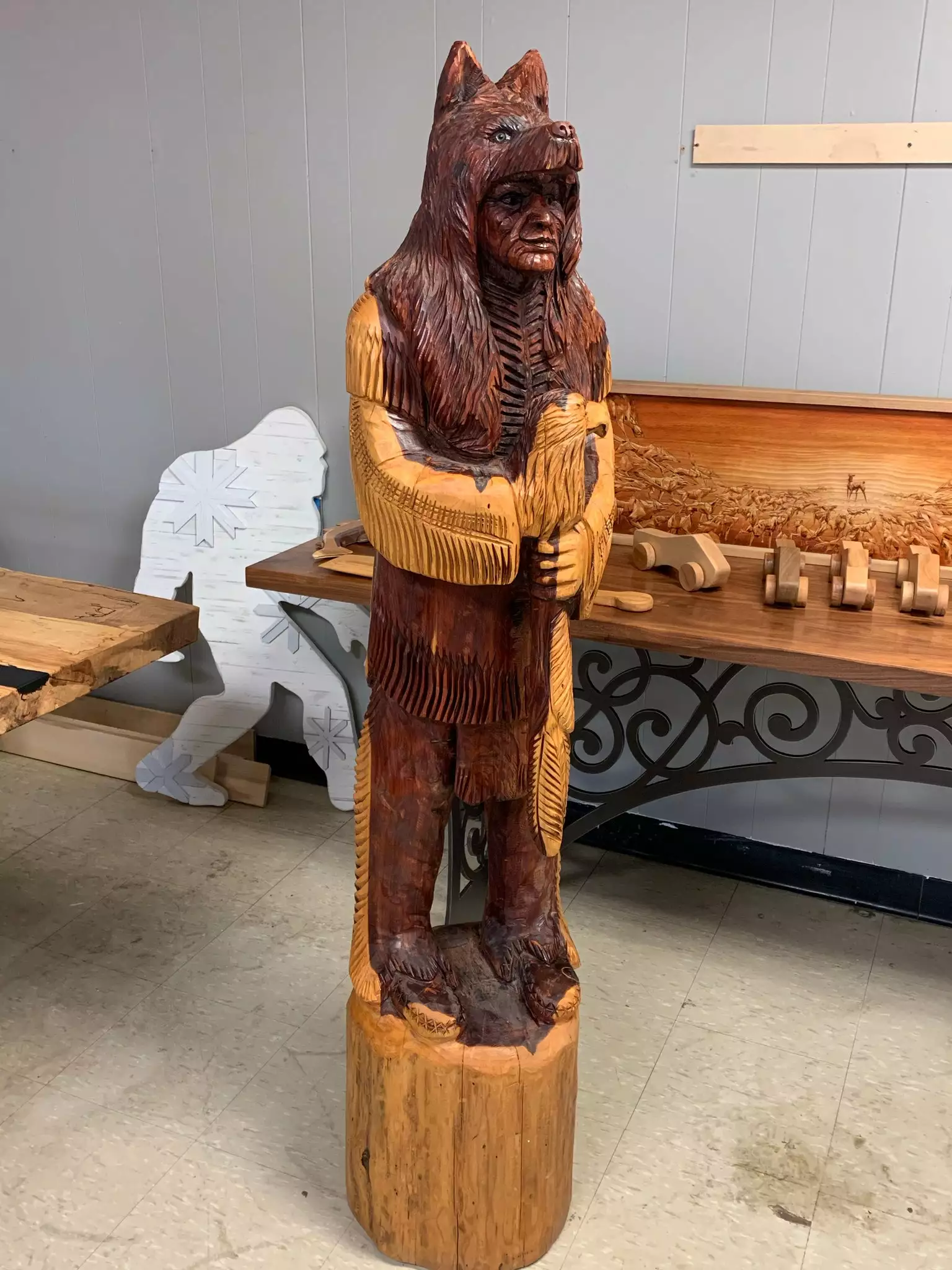 The Phillips Forest Store Wood Art. Wolf Headdress Indian Sculpture 3 The Phillips Forest Store Wood Art. Wolf Headdress Indian Sculpture